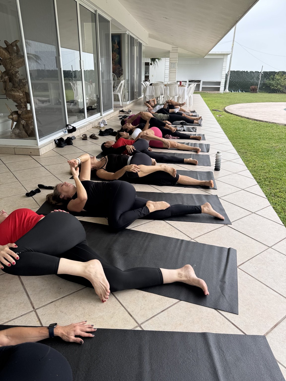 Yoga compartido en Costa Esmeralda